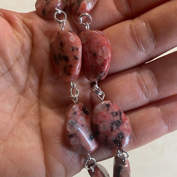 Natural Gemstone Pink Rhodonite Lariat Choker, Cat on the Moon Pendant - Picture 9 of 10